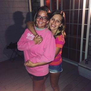 Meet your Posher, Julia